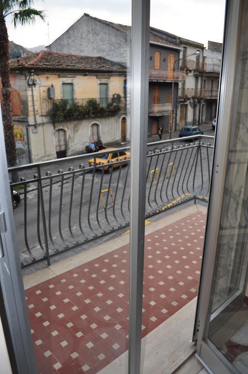 Casa Catena Francavilla di Sicilia Pokoj fotografie